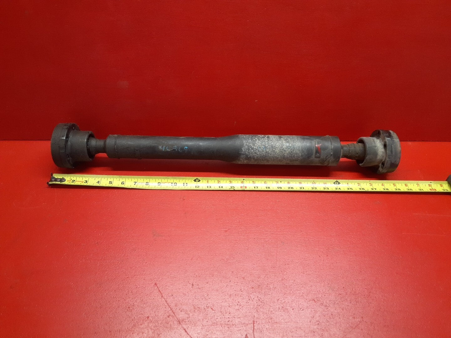 2005-2016 Land Rover LR3 Front Driveshaft Drive Shaft PropellerTVB500510
