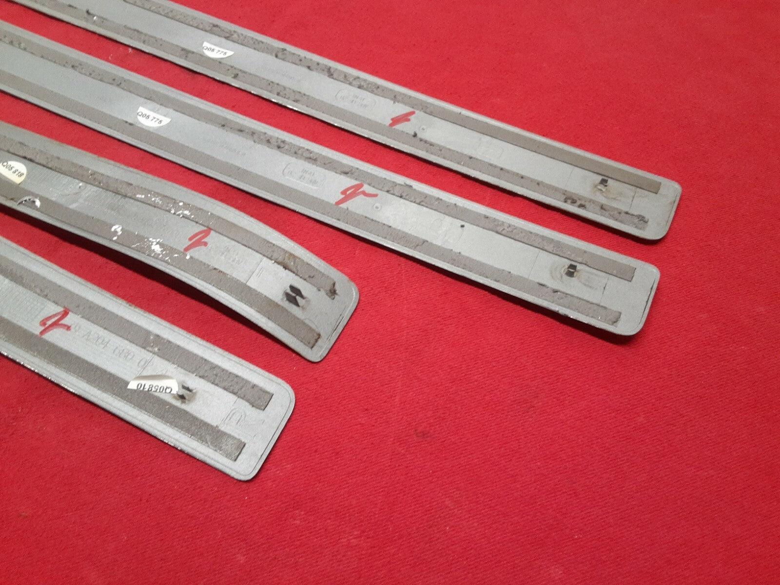 2008 - 2014 Mercedes C-Class GLK Silver Chrome Floorboard Scuff Plate Full SET