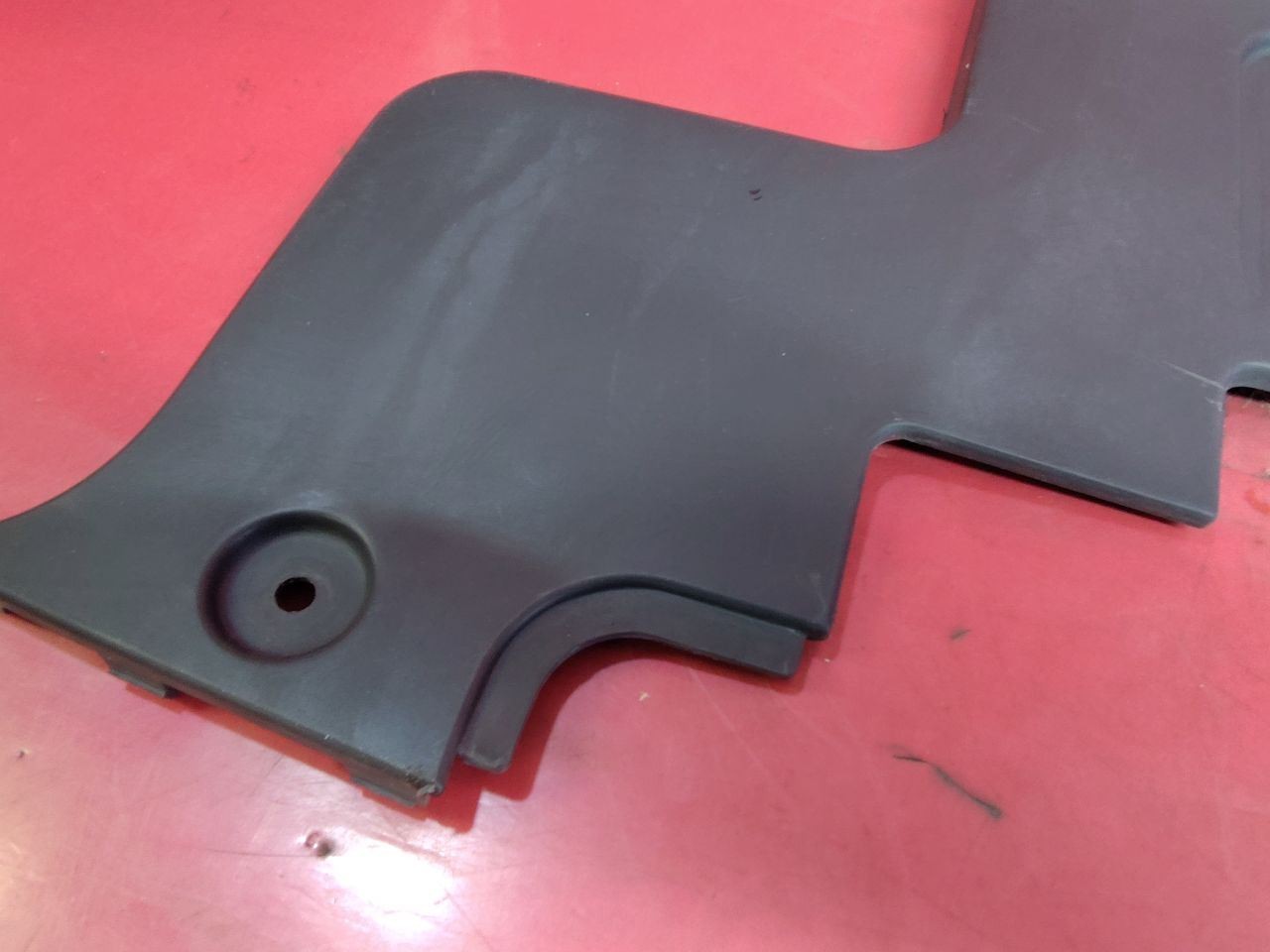 2013-2018 Land Rover Range Rover Rear Hitchless Underbody Splash Guard Shield