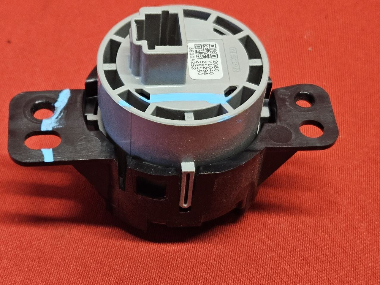 2022-2024 Mitsubishi Outlander Keyless Ignition Push Start Button  - 26k miles