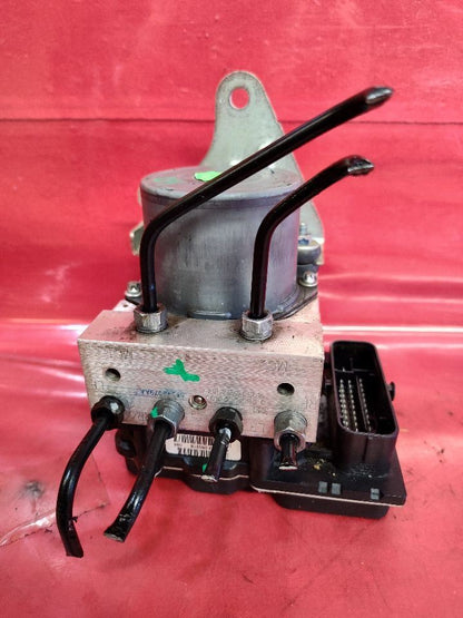 2012-2019 Fiat 500 Anit-Lock Brake Pump ABS Control Module - 67k Miles