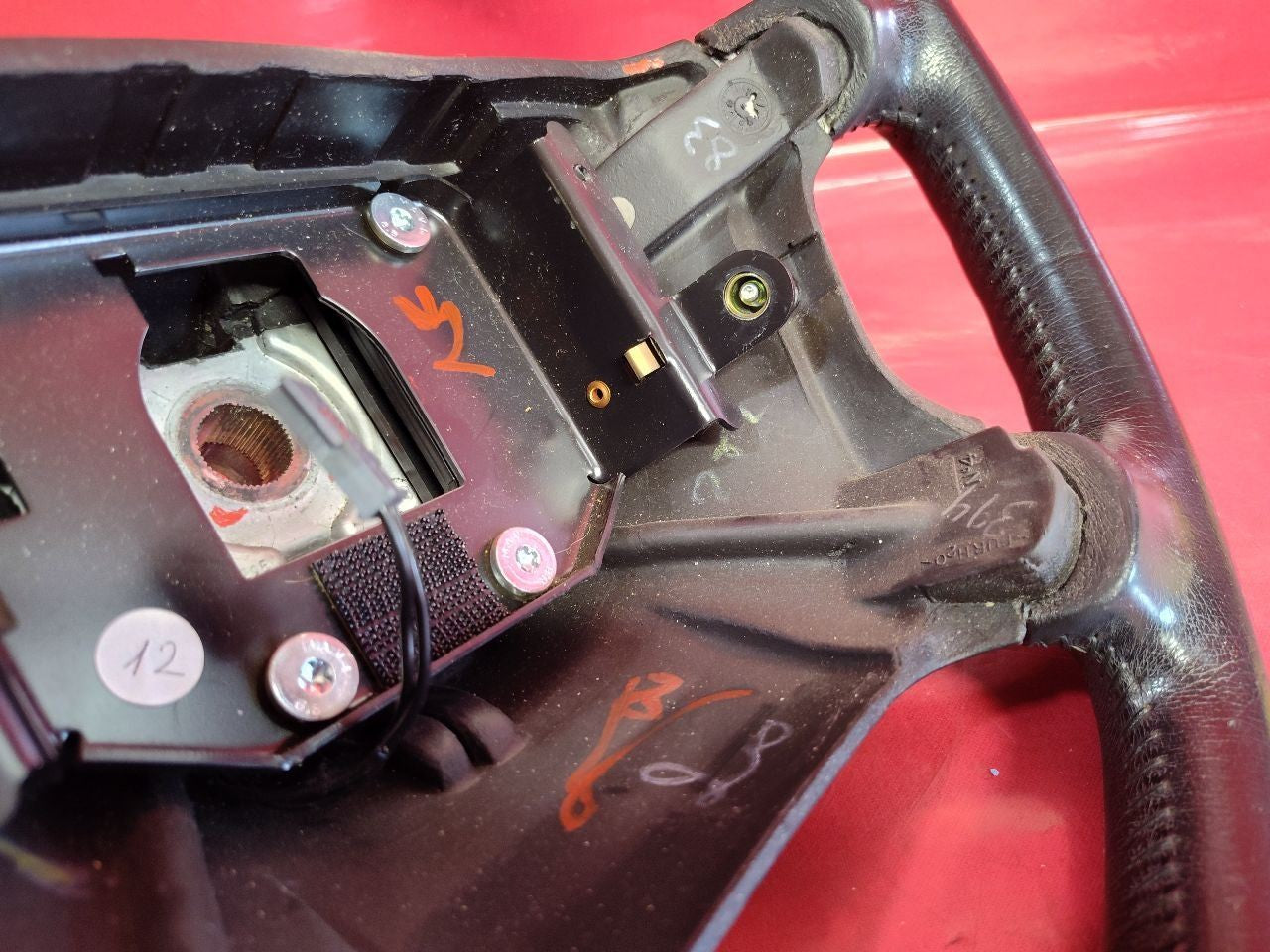 1999 2000 2001 2002 2003 Saab 9-5 Black Leather Steering Wheel 4532255 