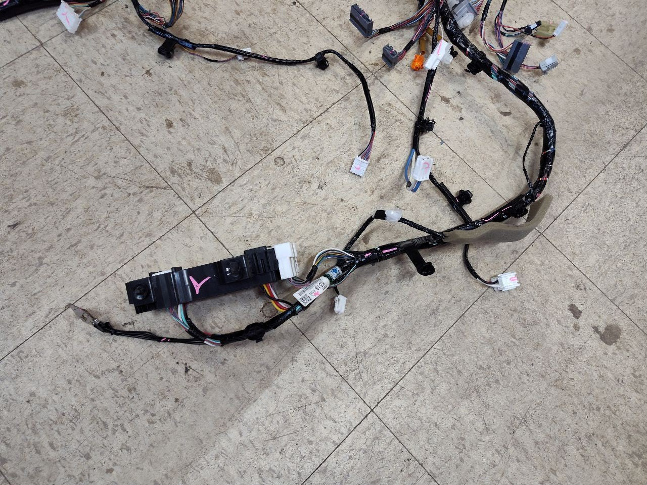 2019 Mitsubishi Eclipse CROSS Instrument Panel Dash Wiring Harness 8522K518