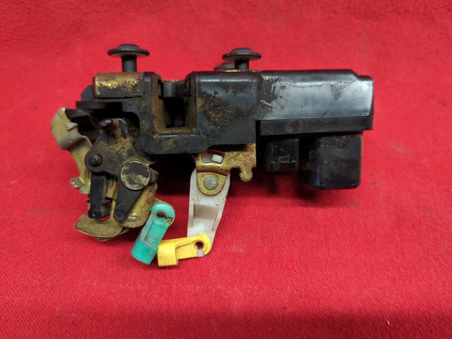2004 2005 2006 2007 2008 2009 Dodge Chyrsler LEFT REAR Door Lock Actuator