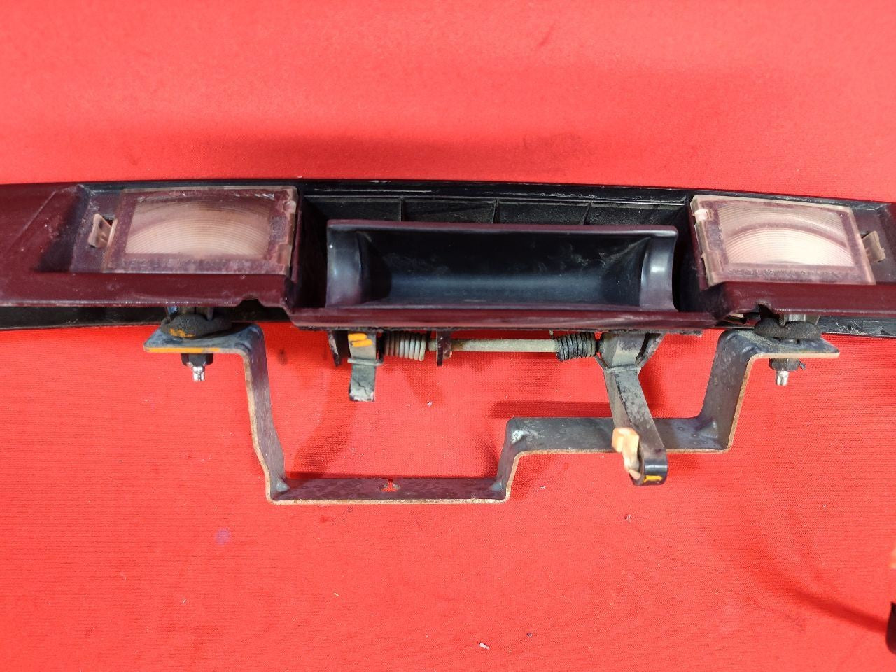 2005 2006 Jeep Grand Cherokee Liftgate Hatch License Lamp Handle PJT Dark Khaki