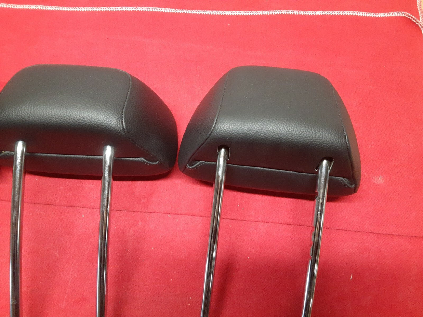 2008 - 2014 Mercedes C300 C-Class REAR Head Rest Black Leather FULL SET