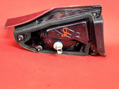 18-19 Chevy Equinox RIGHT PASSENGER INNER Liftgate Mounted Tail Light Lamp