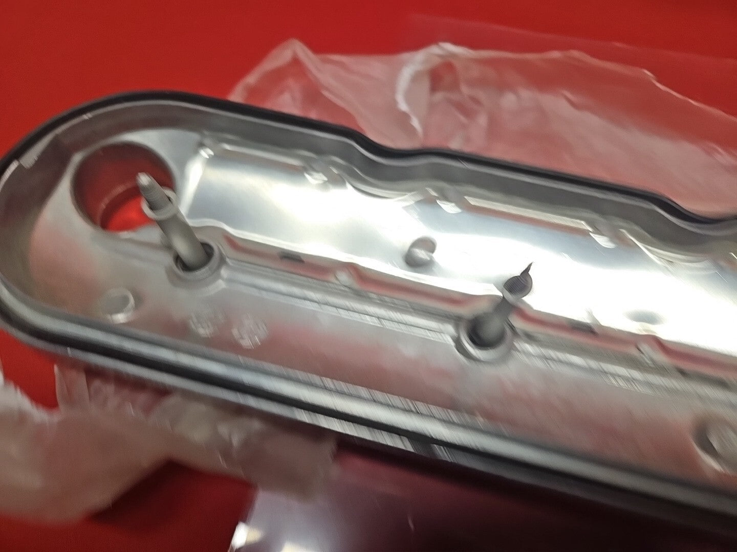 1999 - 2010 GM General Motors Right Side V8 Valve Cover w/ Gasket NEW OEM