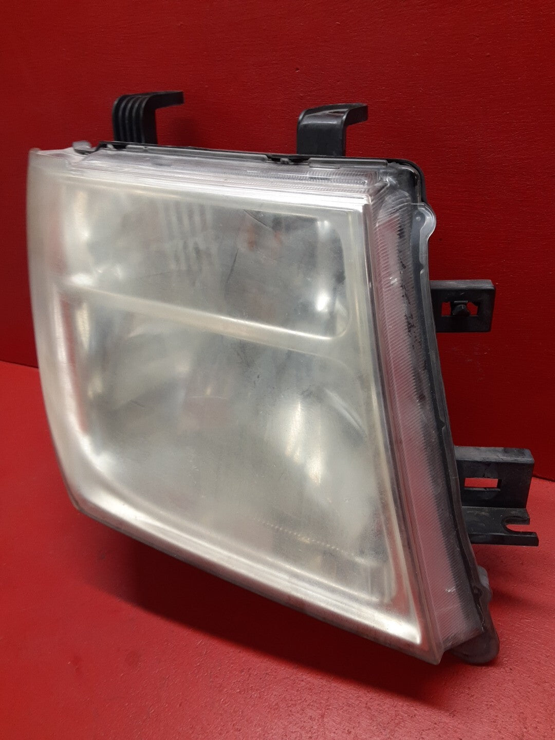 2005-2007 Nissan Pathfinder 2005-2008 Frontier RIGHT PASSENGER Headlight Lamp