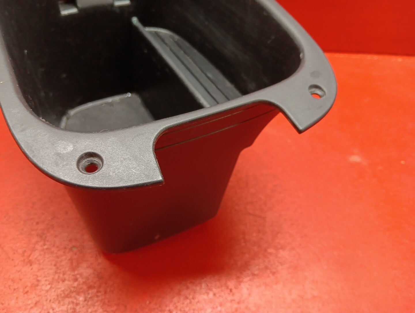 2010 - 2012 Kia Soul STORAGE CENTER CONSOLE ARMREST ARM REST LID