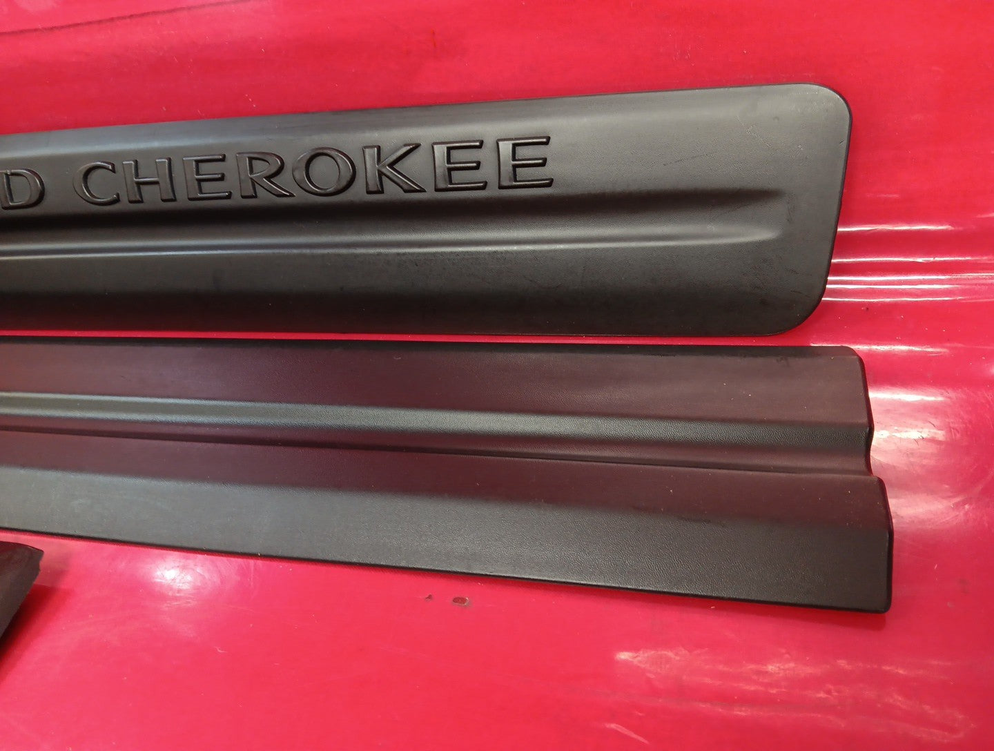 2005 2006 Jeep Grand Cherokee Exterior Door Molding Trim Strips Black FULL SET