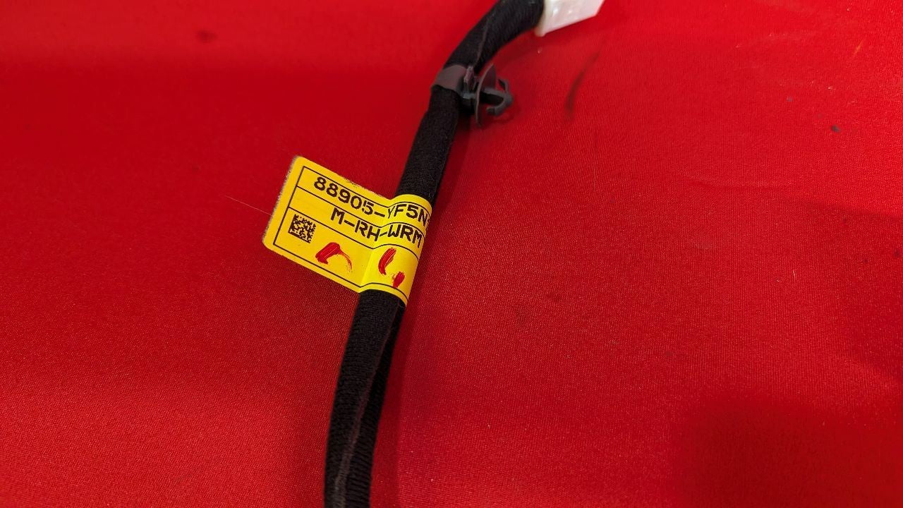 2011-2015 Hyundai Sonata Hybrid FRONT RIGHT PASSENGER Seat Wiring Harness HEATED