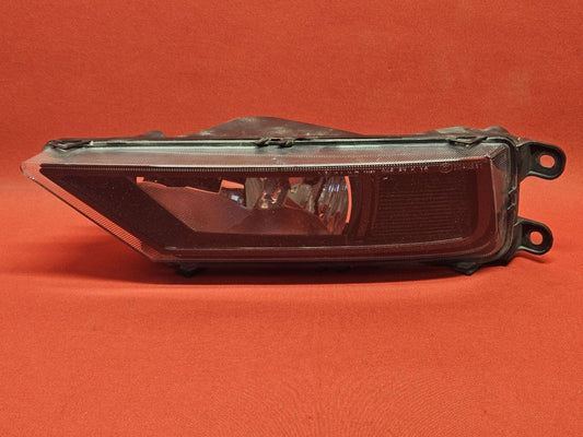 2018-2024 VW Volkswagen Tiguan LEFT DRIVER Fog Light Lamp w/ Bulbs - Tabs Good