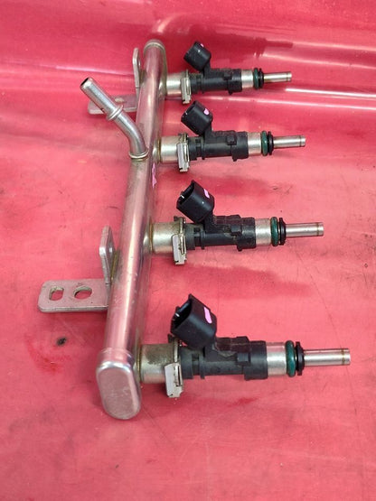 2012-2019 Fiat 500 / 13-16 Dodge Dart Fuel Ramp Rail w/ Injectors - 67k Miles