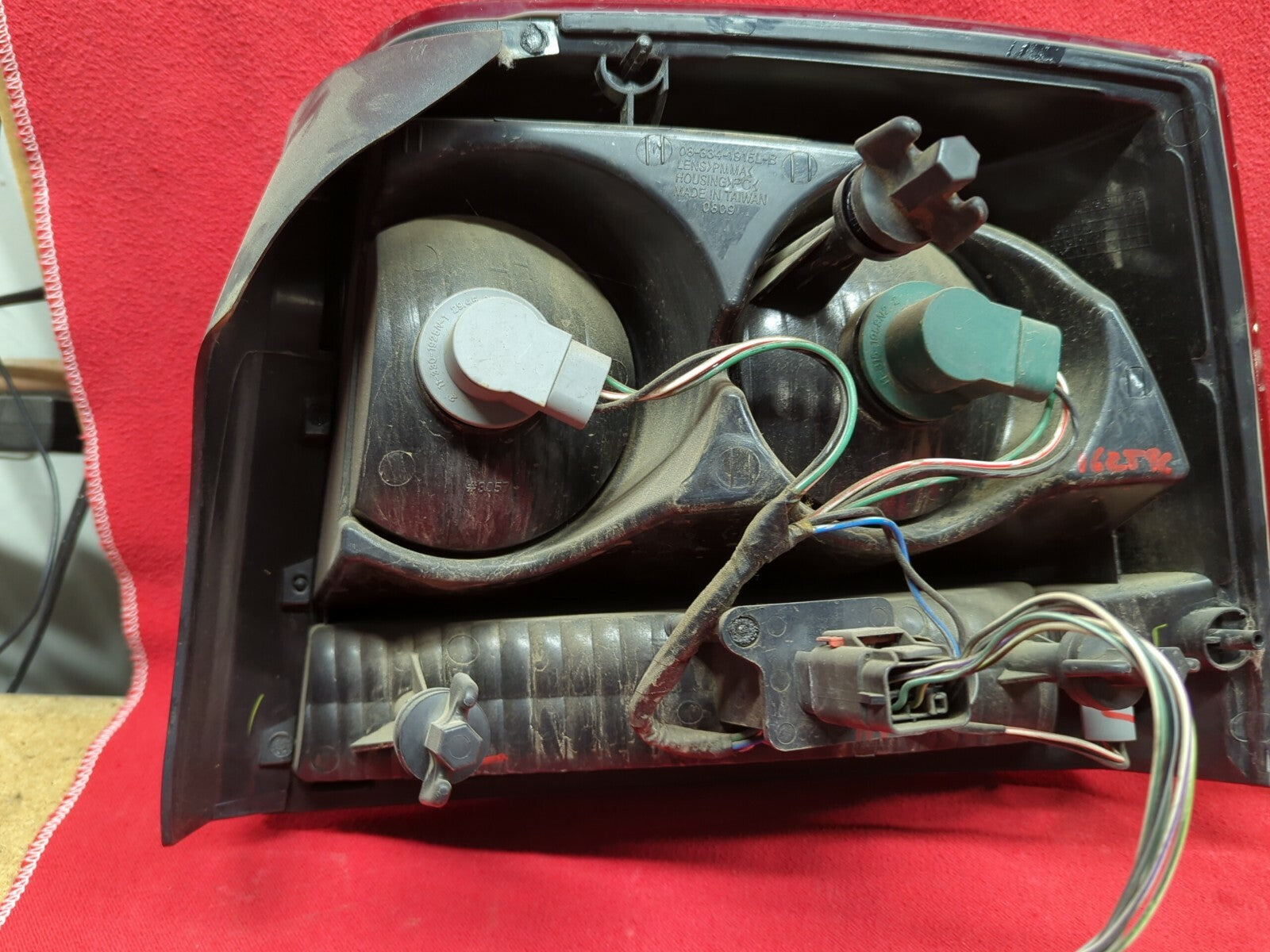 2006 2007 2008 Dodge Charger REAR Tail Light Stop Lamp SET Left & Right
