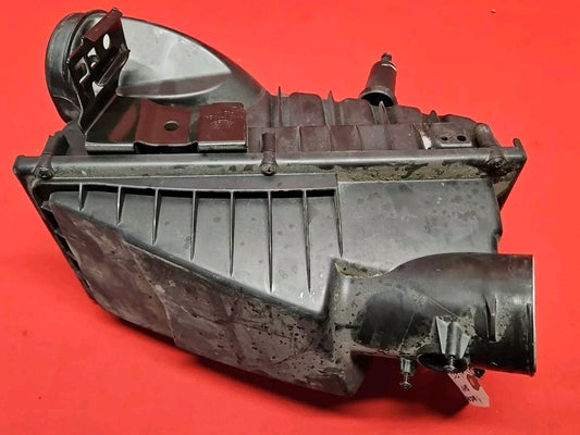 2010 - 2013 Range Rover Sport & LR4 5.0L V8 Air Cleaner Filter Intake Box LEFT