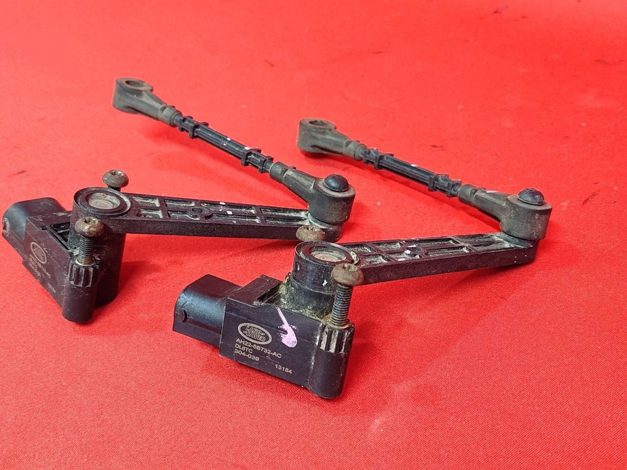 2010-2016 Land Rover LR4 / 10-13 Sport REAR Air Ride Height Level Sensor SET