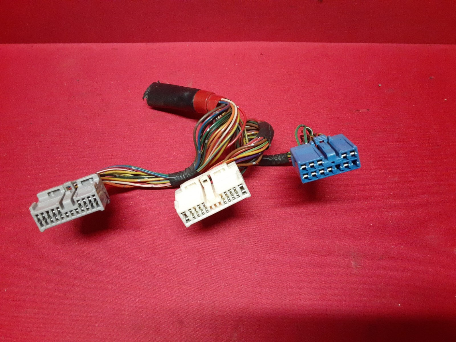 1992 1993 Lexus ES300 Speedometer Instrument Cluster MPH 83010-33020   PIGTAILS