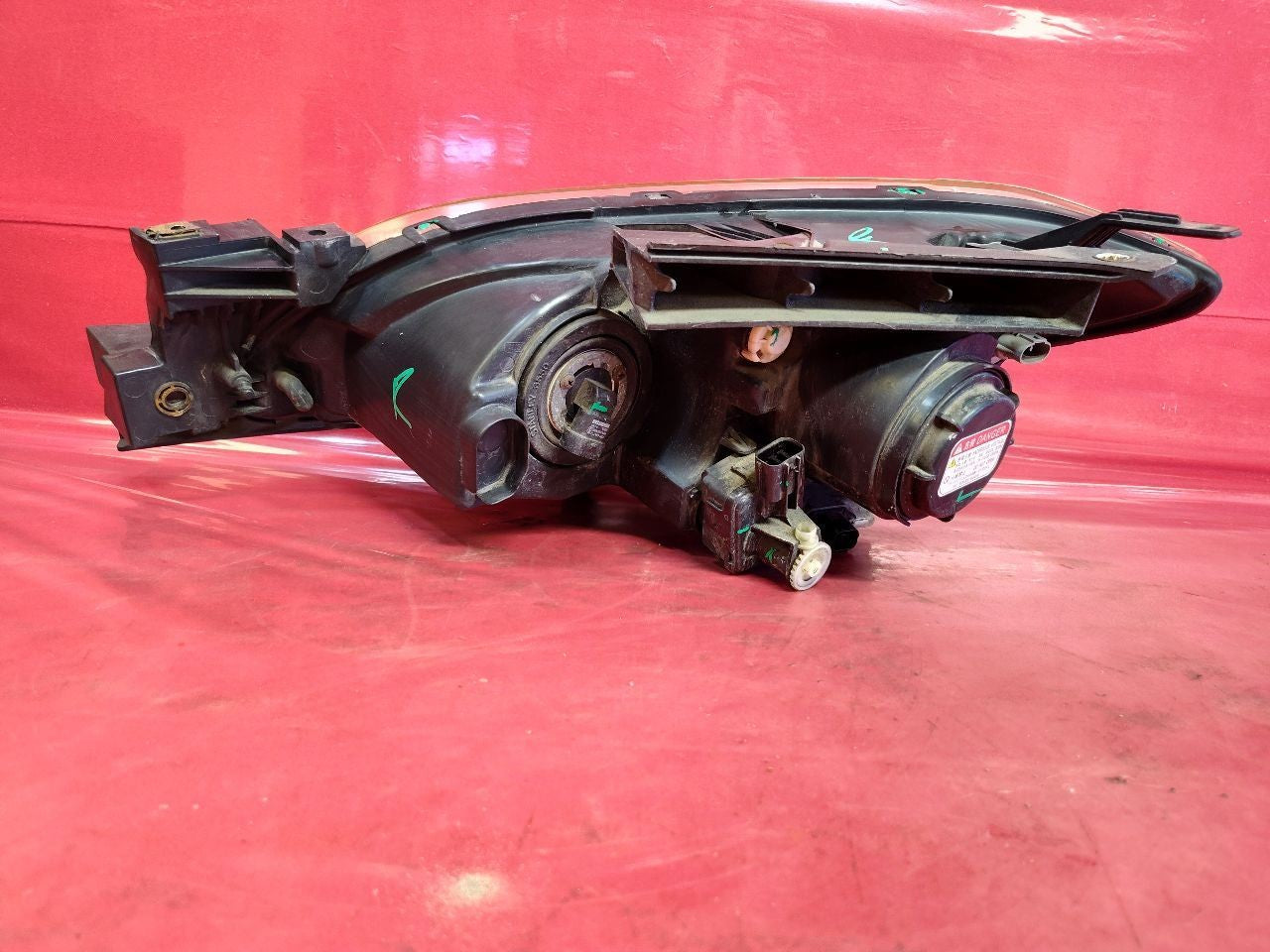 2007 2008 2009 Mazda3 SEDAN Right Passenger Headlight Lamp HID Xenon - Tabs Good