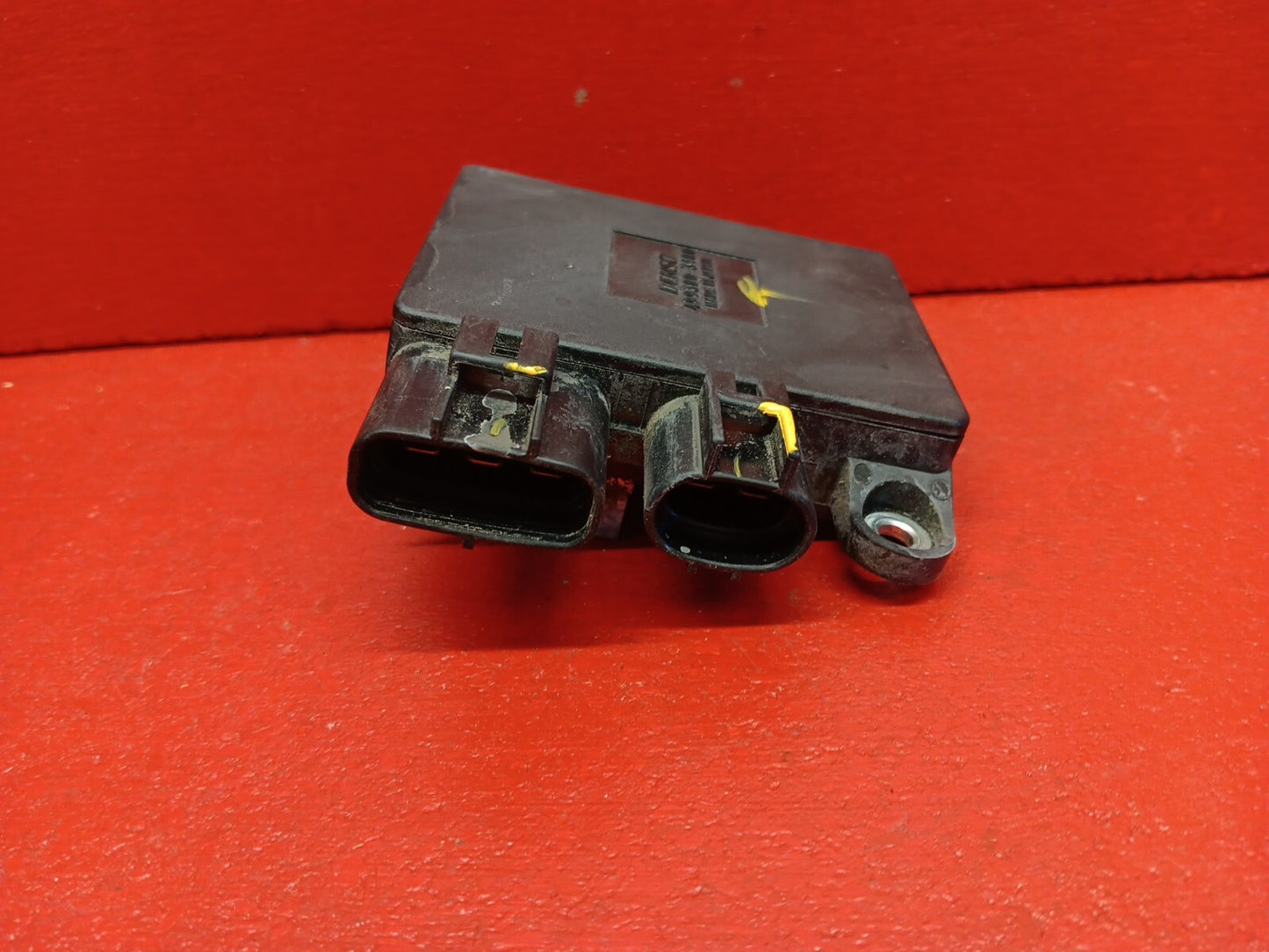 2007 2008 2009 Mazda CX-7 DENSO Fan Control Module 499300-3400