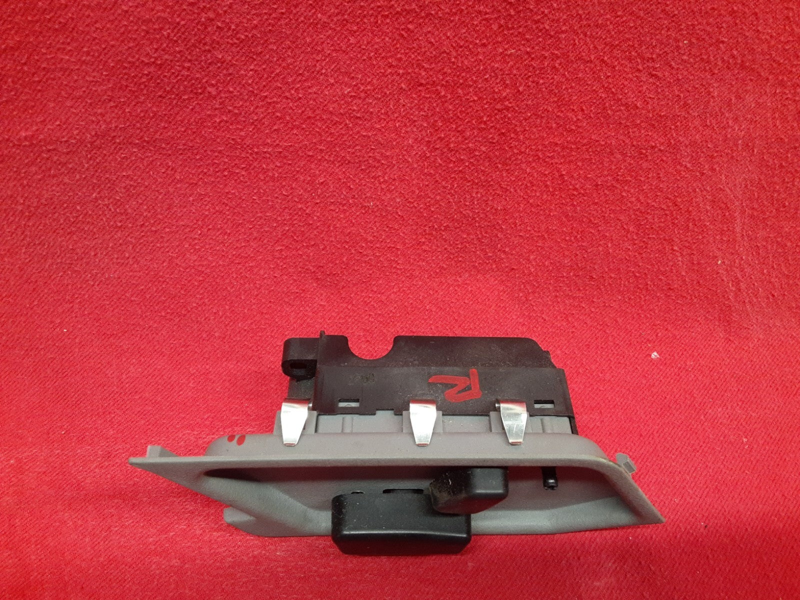1994 - 1997 Mercedes C-Class PASSENGER Seat Adjustment Switch Grey 2028200810