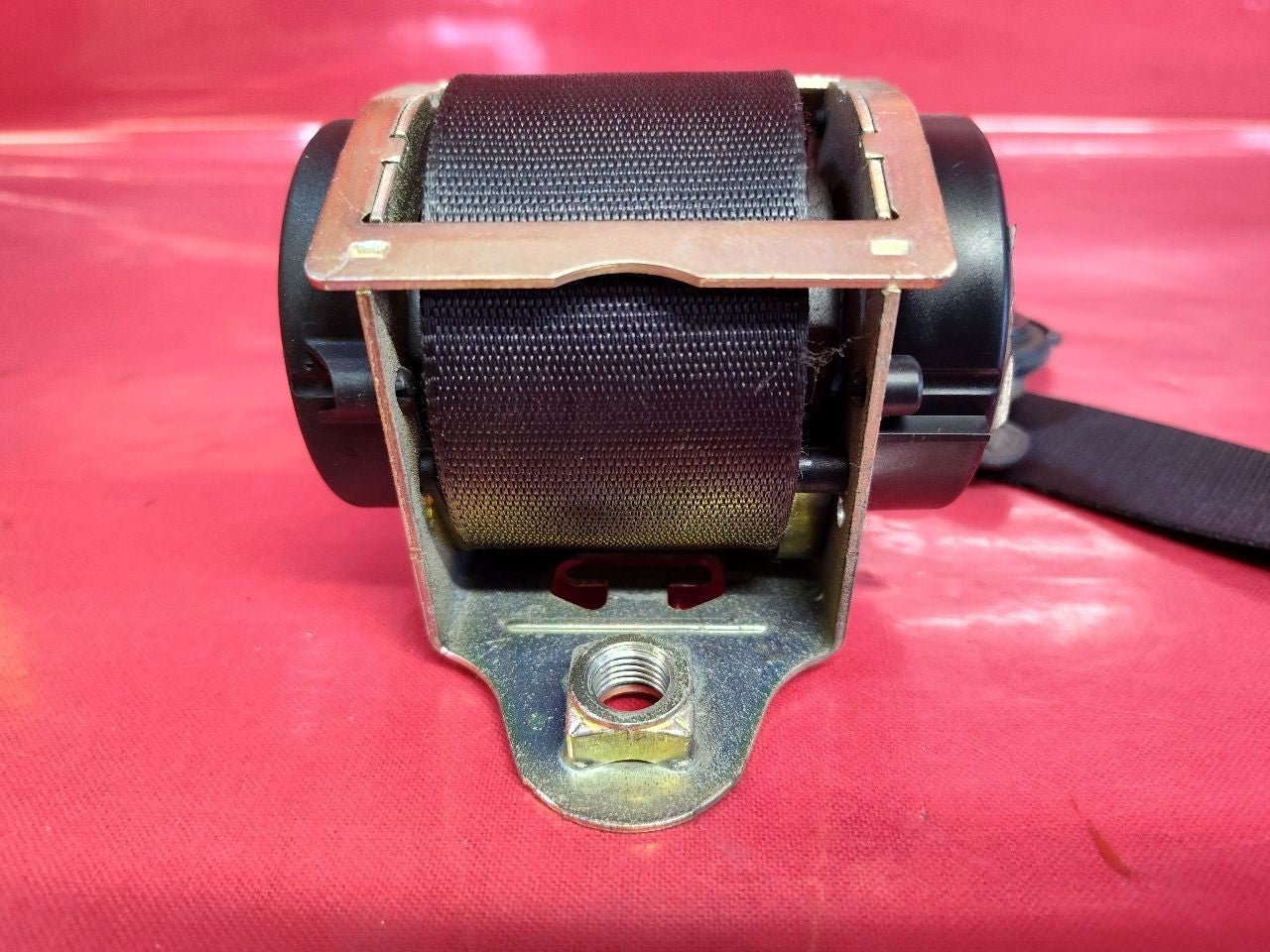 02-03 Mini Cooper Base / S Front Right Passenger Seat Belt Retractor Black