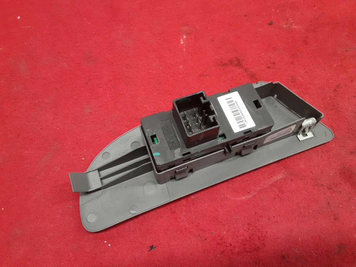2004 2005 2006 Dodge Durango RIGHT PASSENGER Window Lock Switch Bezel Slate Gray