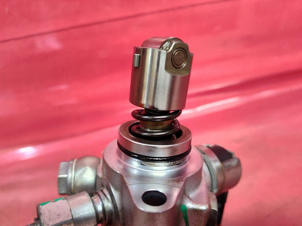 2012-2018 Mazda 3 6 CX-5 Engine Mounted High Pressure Mechanical Fuel Pump