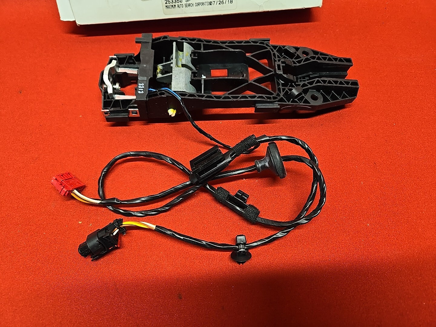 2012 - 2019 VW Volkswagen Beetle LEFT Door Exterior Handle BASE w/ Wiring OEM