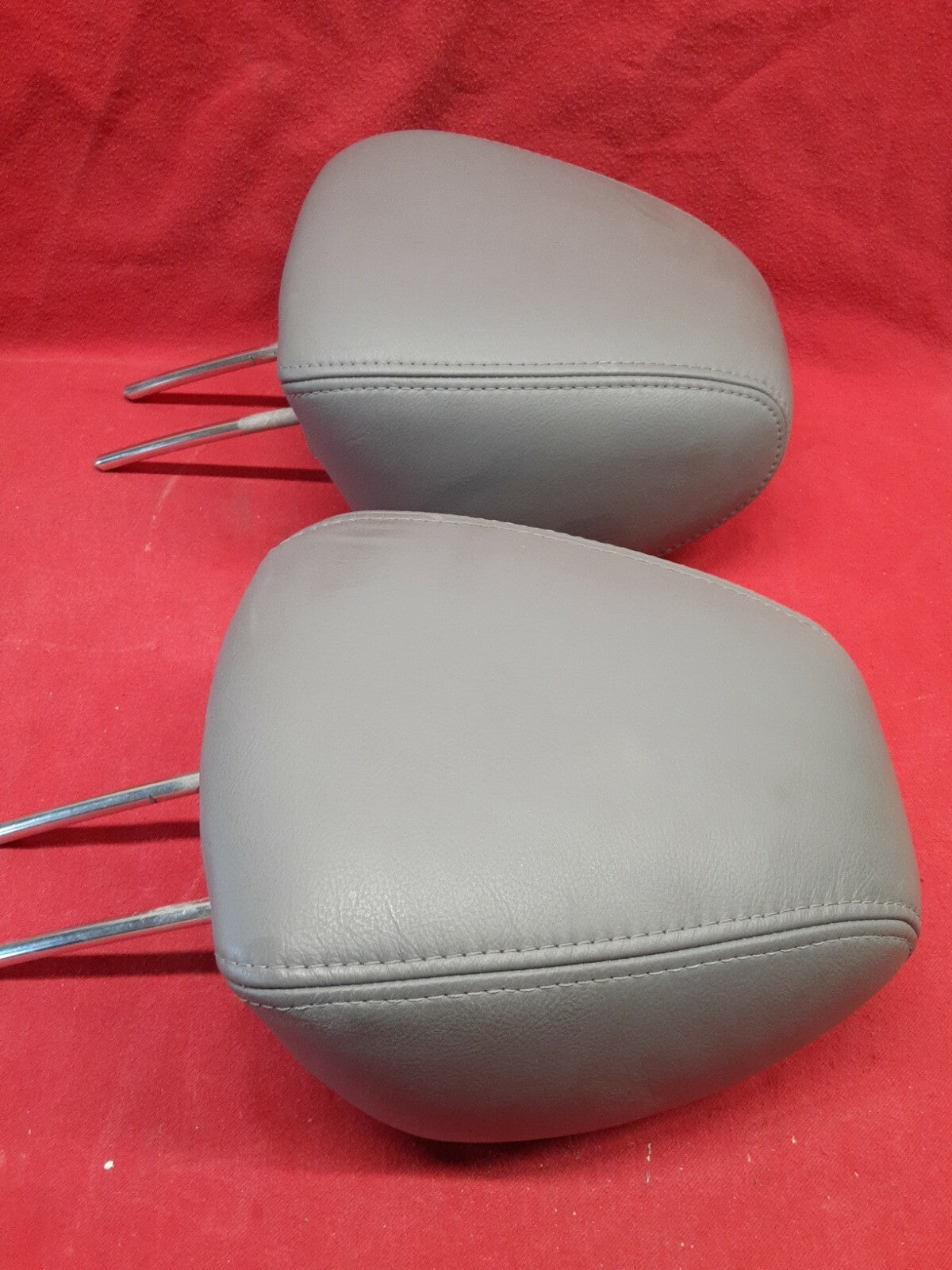 2004 2005 2006 Acura MDX Touring FRONT Left & Right Headrest Set Moon Lake Gray