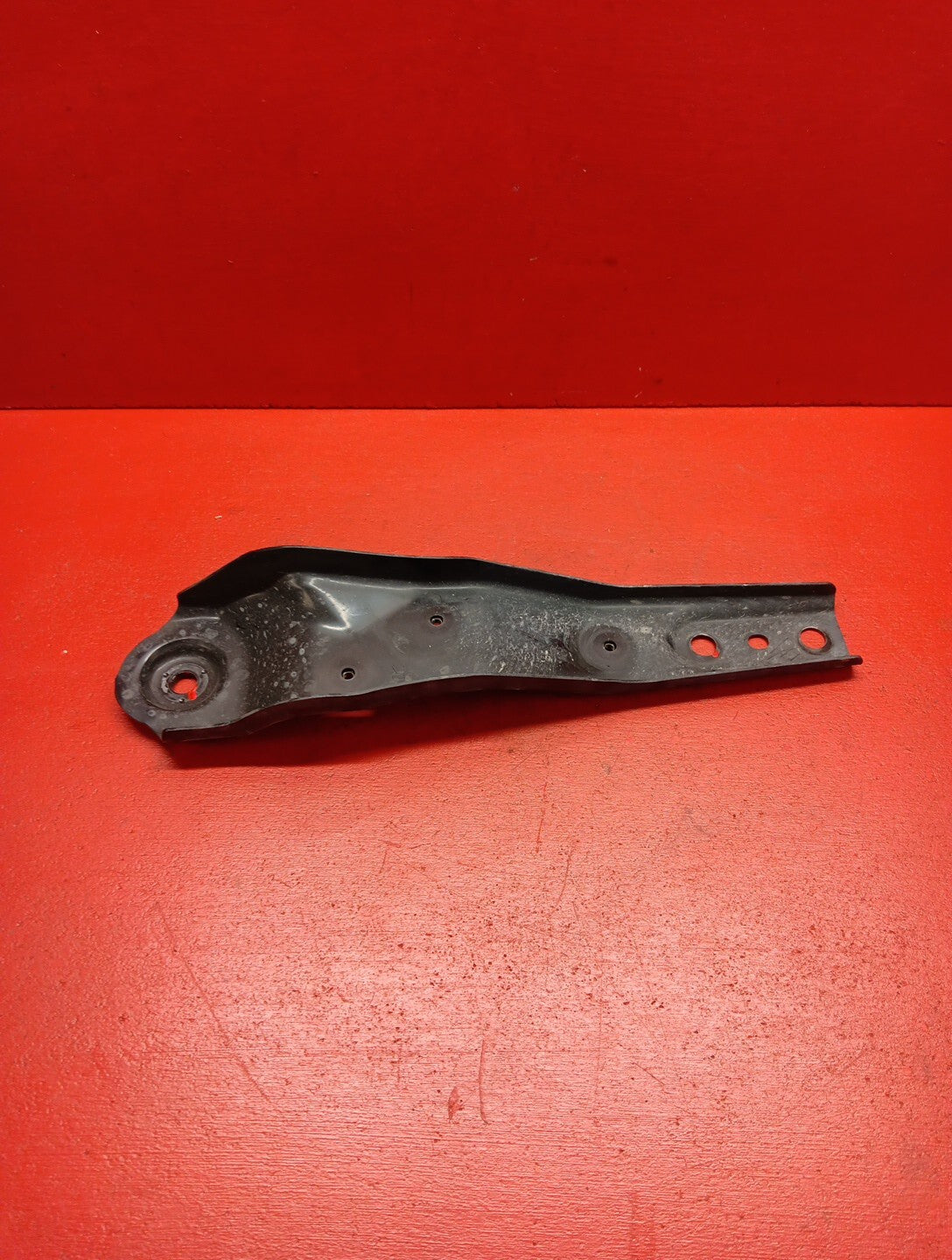 2022-2023 Mitsubishi Outlander Right Rear Subframe Bracket Stay 4100A342