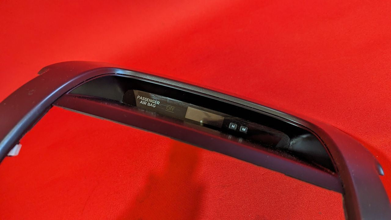 2011-2013 Kia Sorento Radio / Climate Control Dash Trim Bezel w/ Digital Clock