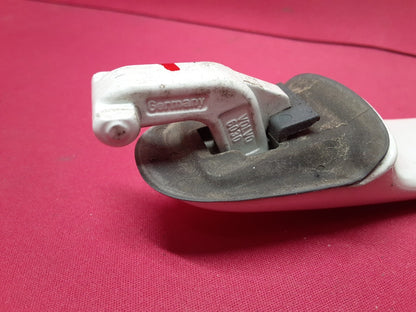 1998 1999 Volvo S70 V70 OUTER RIGHT REAR PASSENGER Door Handle - 189 Polar White