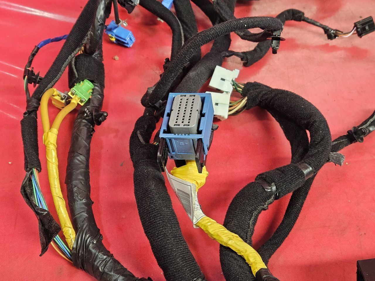 2019-2021 Kia Forte 2.0L NU A/T Instrument Panel Dash Wiring Harness Complete