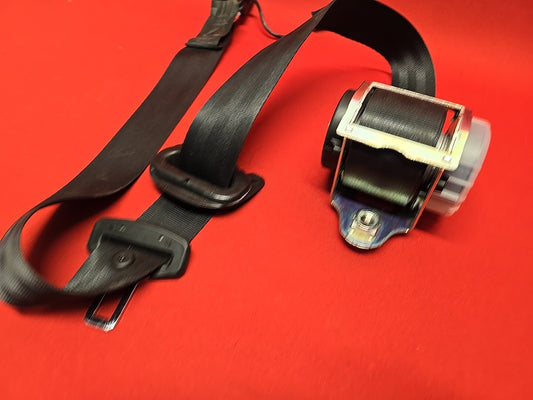 2007 - 2016 Land Rover Range Rover RIGHT PASSENGER FRONT Lap Shoulder Seat Belt