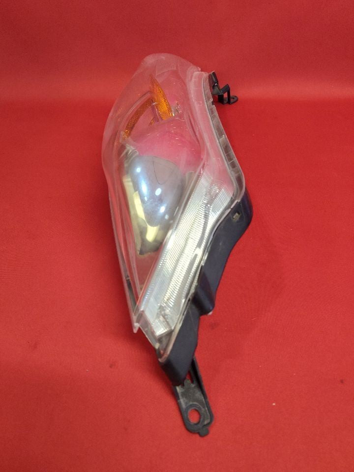 2011-2014 Nissan Juke LEFT DRIVER Headlight Turn Signal Parking Combination Lamp