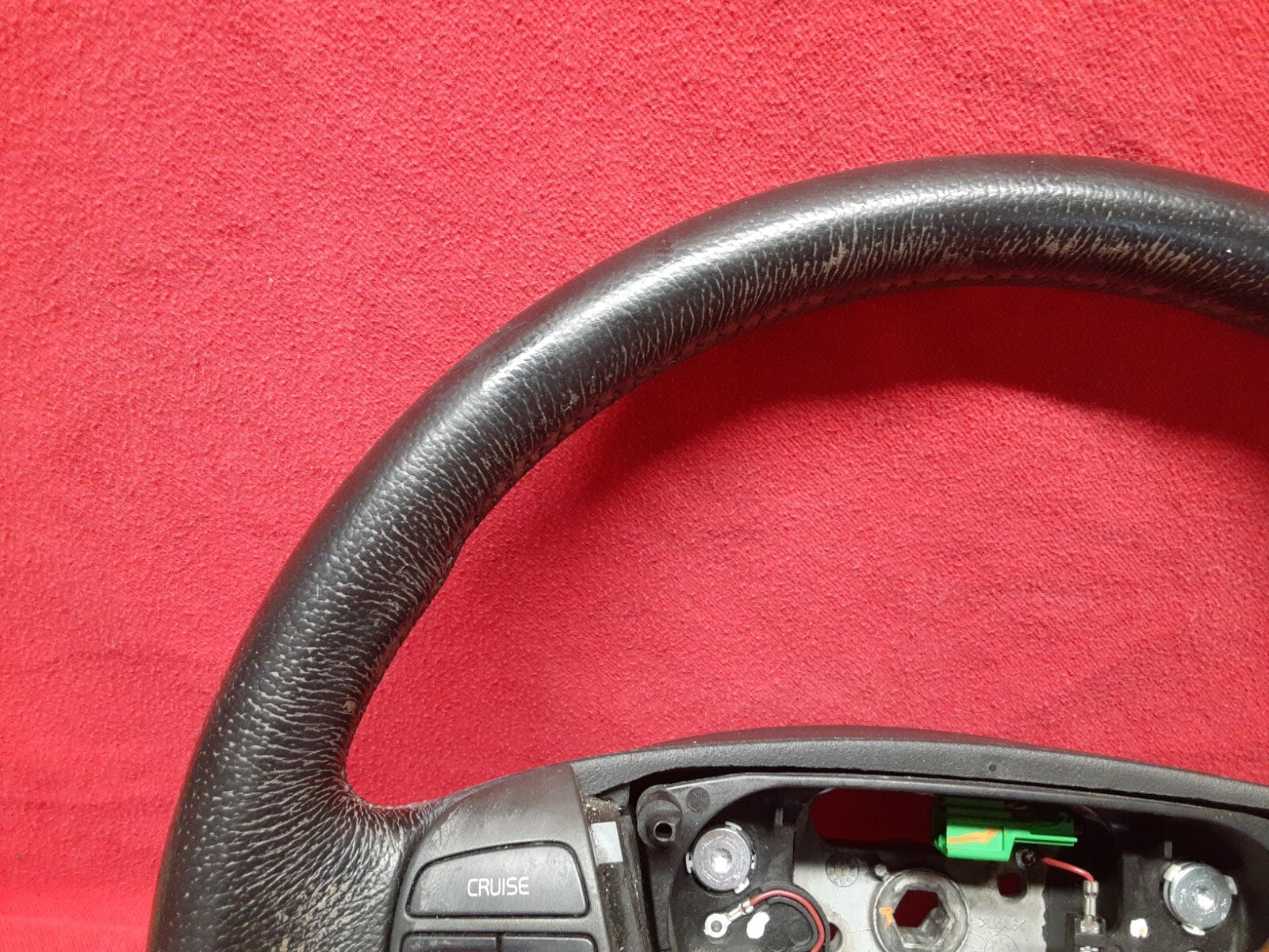 2004 - 2010 Volvo S40 Charcoal Black Steering Wheel Leather w/ Cruise & Audio