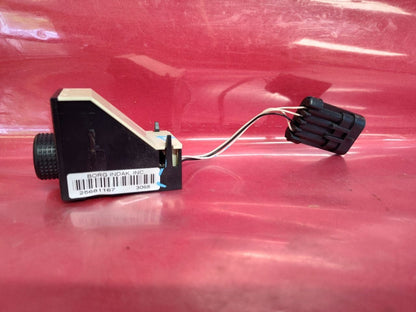 1995-1999 Oldsmobile Aurora RIGHT PASSENGER Door HVAC Climate Control Switch