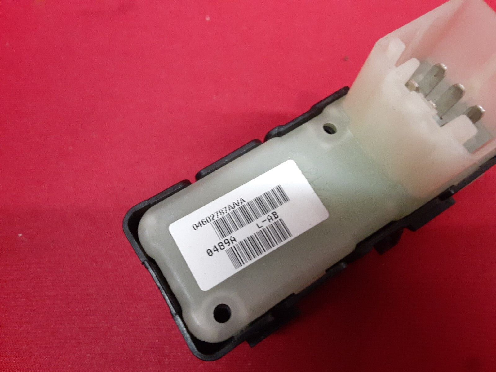 2007 - 2014 Chrysler Dodge Jeep REAR Right / Left Window Switch 1 Gang 4602787AA