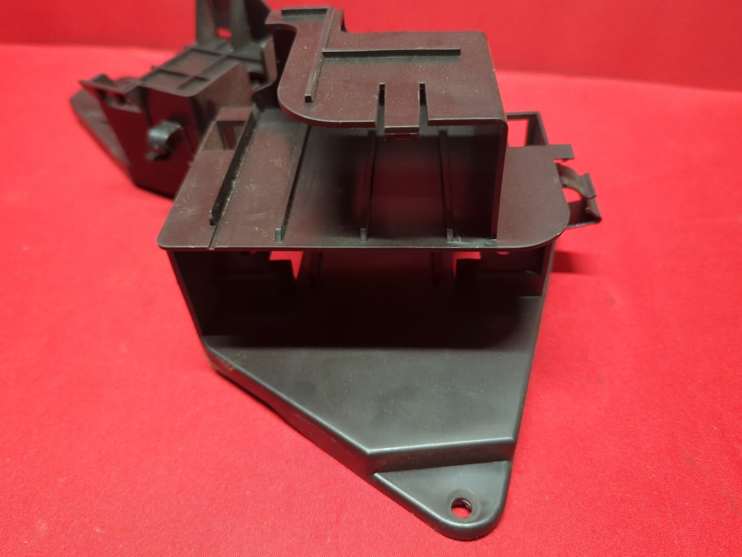 2000 - 2005 Audi Parking Aid Controller Bracket 4Z7-907-368