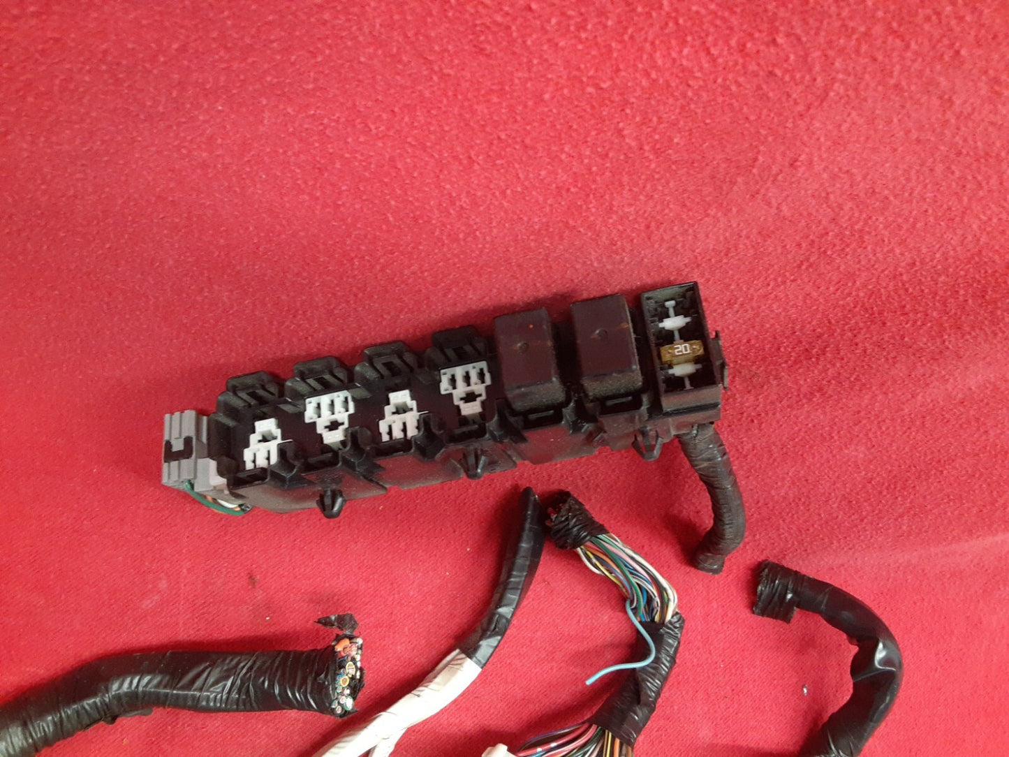 2000 2001 2002 2003 2004 Subaru Legacy Outback SEDAN Dash Fuse Box PIGTAIL WIRES