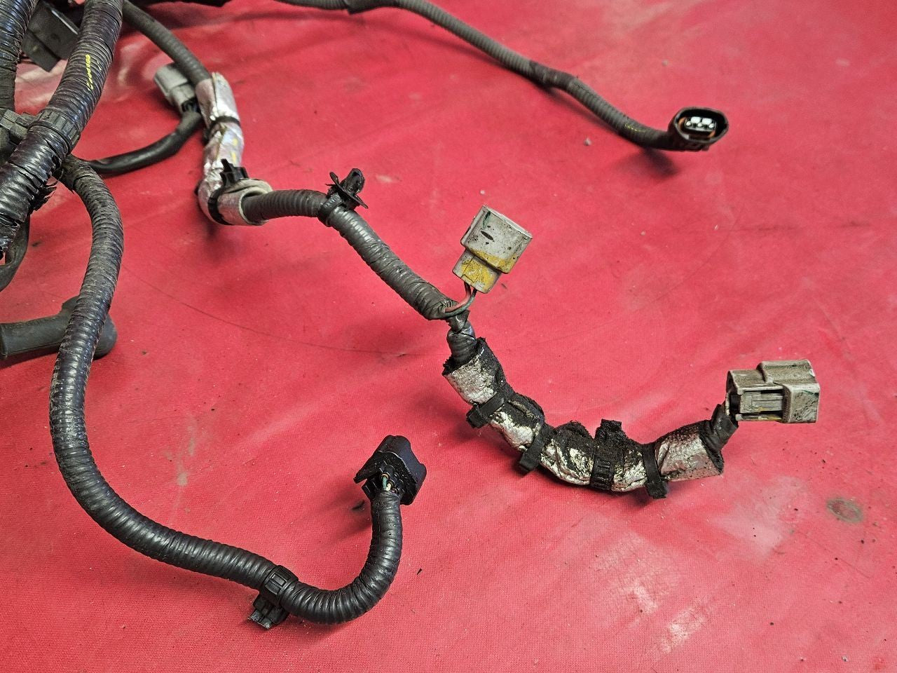 2011-2014 Nissan Juke 1.6L 2WD Auto Trans MR16DDT Engine Block Wiring Harness