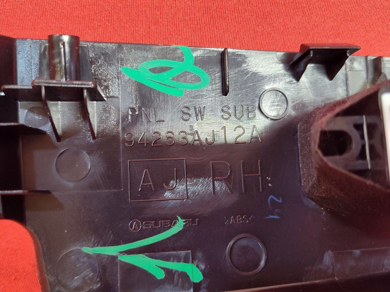 2010-2014 Subaru Outback / Legacy FRONT RIGHT PASSENGER Door Window Switch