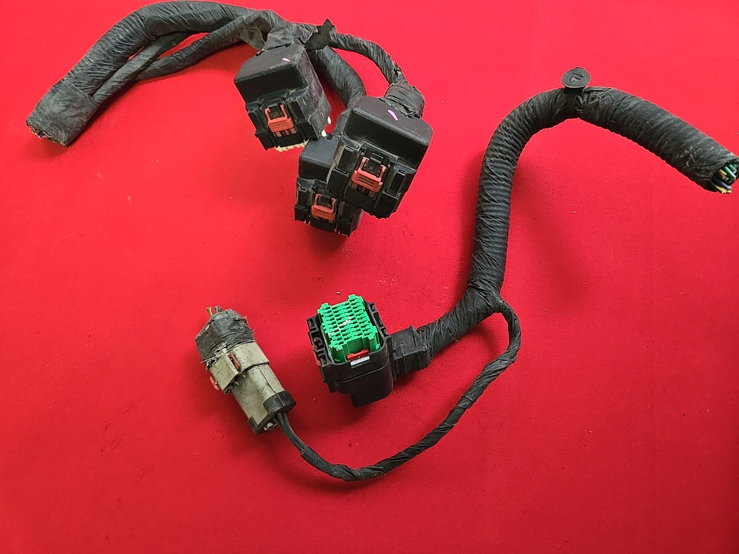 2006 Town & Country Grand Caravan Engine Powertrain Module -PIGTAILS