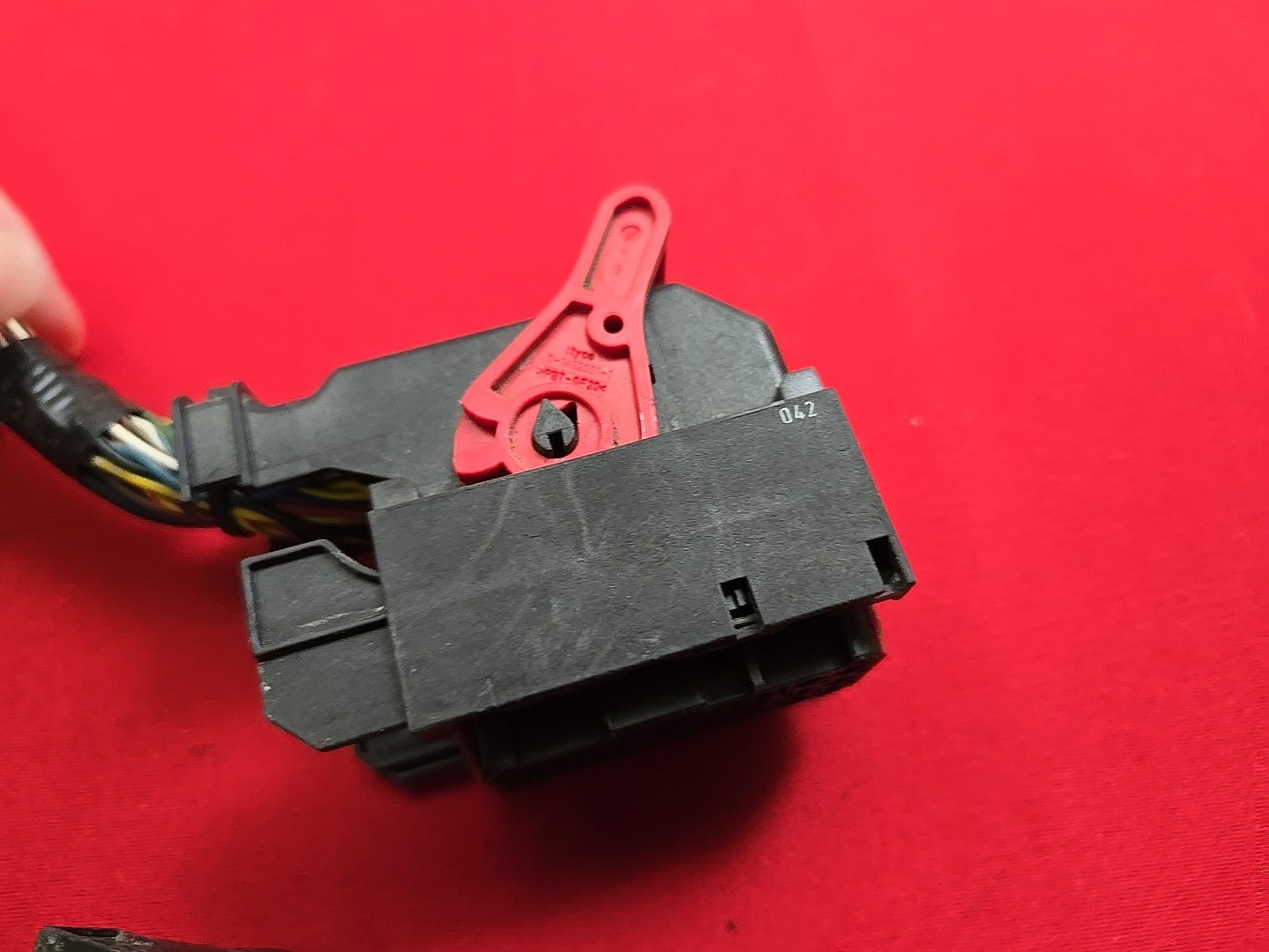 2005-2009 Land Rover LR3 / Sport HSE 4.4L V8 Engine Control Module PIGTAILS ONLY