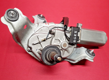 2012 - 2017 Hyundai Accent REAR Hatch Window Wiper Motor 	98700-1R000