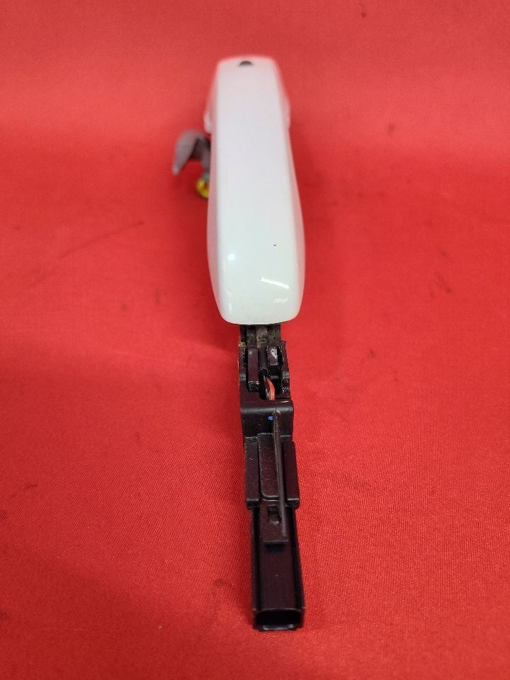 2013-2026 Durango 13-22 Grand Cherokee FRONT LEFT DRIVER Door Handle PW7 White