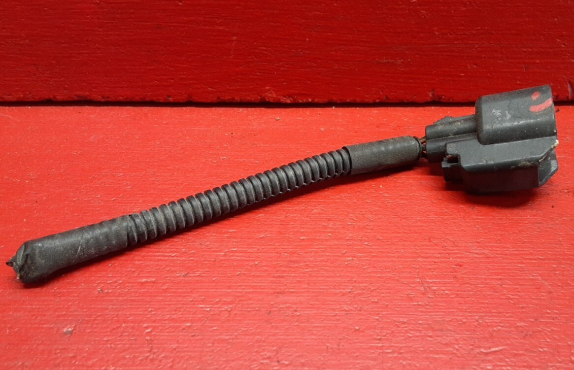 2004-2013 Volvo V50 S40 C70 C30 Brake Master Cylinder and Reservoir PIGTAIL ONLY
