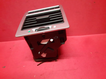 2003 - 2006 Range Rover HSE RIGHT OUTER Dash Air Vent Register JVE000041