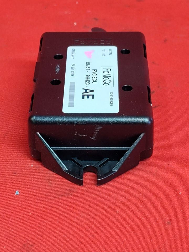 2012 2013 Ford Focus + ELECTRIC Rear-View Camera Park Assist Control Module